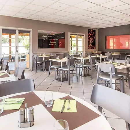 Ibis Budget Hotel 2*